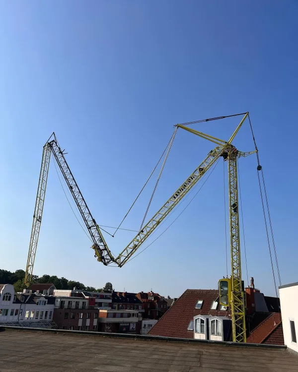 Nun gehts los 💪🏻 kleine Dacherfrischung vom Kaufhaus Matzen.
Wir werden ca. 700m2 neu abschweißen,